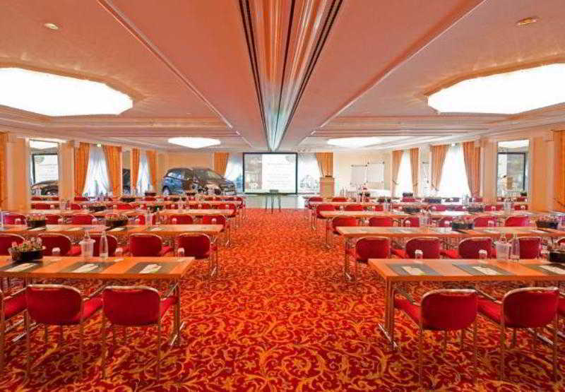 Courtyard By Marriott Hamburg Airport Hotel Exterior photo